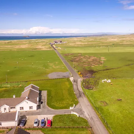 Konukevi Doherty's Country